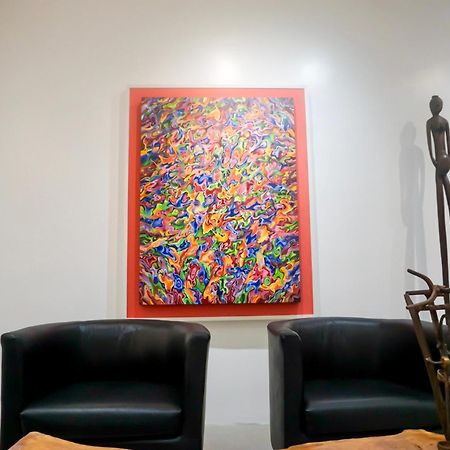 Cayco House By Hotel Durban Makati City Екстериор снимка