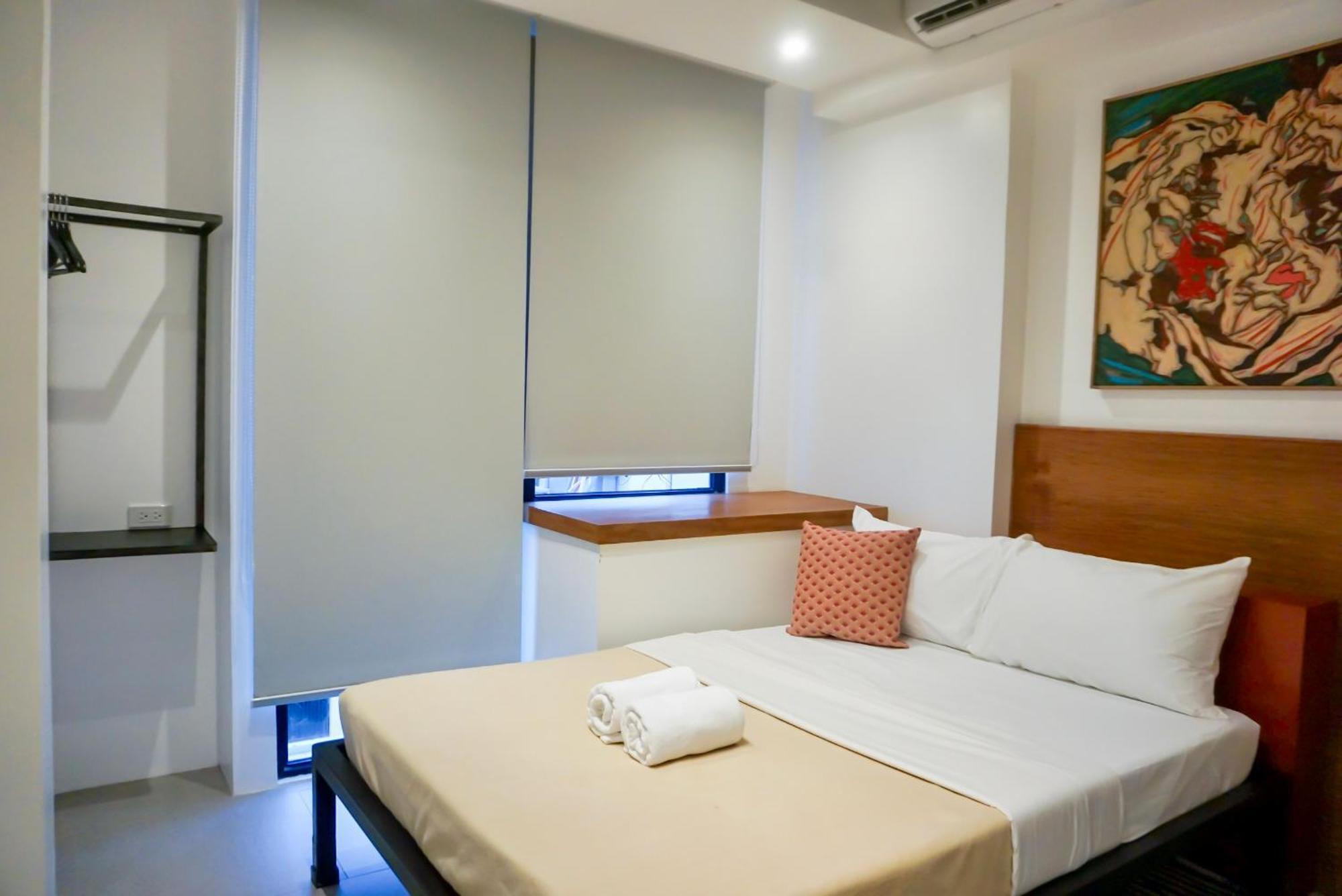 Cayco House By Hotel Durban Makati City Екстериор снимка